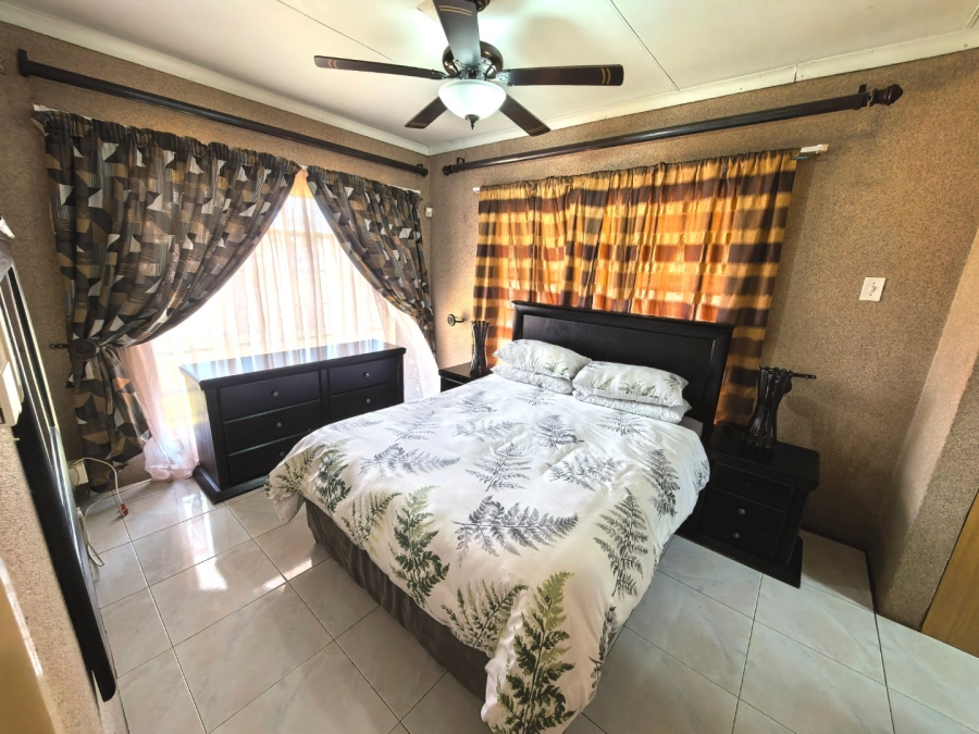 2 Bedroom Property for Sale in Oranjeville Free State